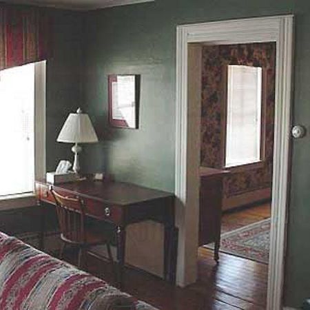 Canal Side Inn Little Falls 外观 照片